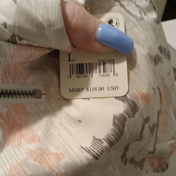 Free People-" Off the Grid Printed Vest" (Ivory Floral)-L - Picture 8 of 8